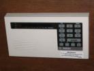 D220A Eight zone LED keypad NOS